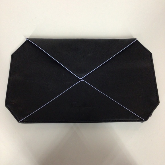Thierry Mugler Parfumes black envelope style clutch bag. - Picture 1 of 5